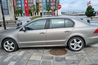 Škoda Superb, 1.8, 118 kW, bensiin, automaat, esivedu