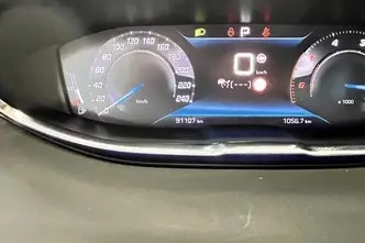 Peugeot 5008, 1.5, 96 kW, diisel, automaat, esivedu