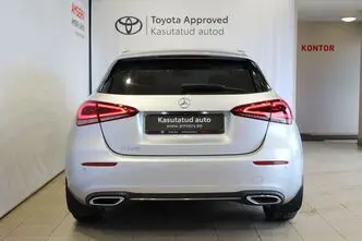 Mercedes-Benz A 180, 1.3, 100 kW, petrol, automatic, front-wheel drive