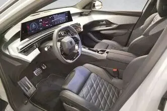 Peugeot 5008, 1.2, 100 kW, hübriid, automaat, esivedu