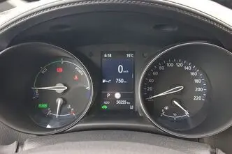 Toyota C-HR, 1.8, 72 kW, hübriid, automaat, esivedu