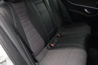 Mercedes-Benz E 220, 2.0, 143 kW, diesel, automatic, four-wheel drive