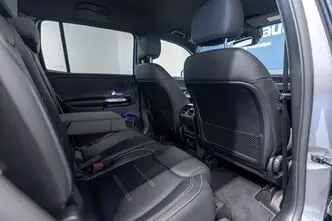 Mercedes-Benz GLB 200, 1.4, 120 kW, petrol, automatic, four-wheel drive
