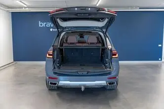 BMW X7, 3.0, 280 kW, hübriid, automaat, nelikvedu