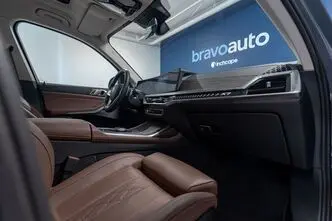 BMW X7, 3.0, 280 kW, hübriid, automaat, nelikvedu