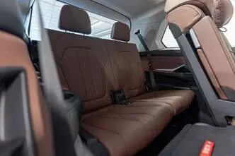 BMW X7, 3.0, 280 kW, hübriid, automaat, nelikvedu
