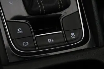 Škoda Karoq, 1.5, 110 kW, бензин, автомат, передний привод
