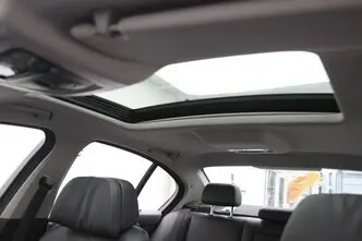 BMW 528, 2.0, 180 kW, bensiin, automaat, tagavedu