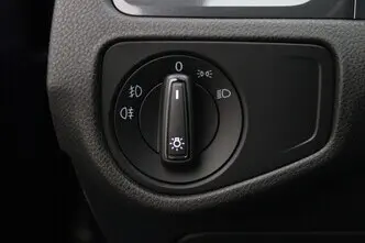 Volkswagen Golf, 1.6, 85 kW, дизель, механическая, передний привод