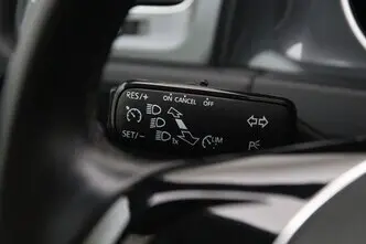 Volkswagen Golf, 1.6, 85 kW, дизель, механическая, передний привод