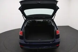 Volkswagen Golf, 1.6, 85 kW, дизель, механическая, передний привод
