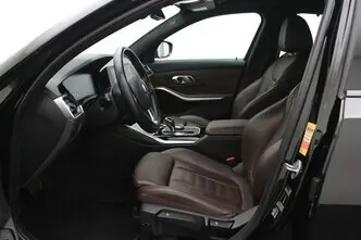 BMW 318, 2.0, 115 kW, бензин, автомат, задний привод