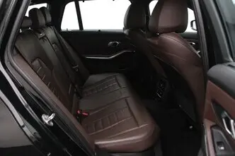 BMW 318, 2.0, 115 kW, бензин, автомат, задний привод