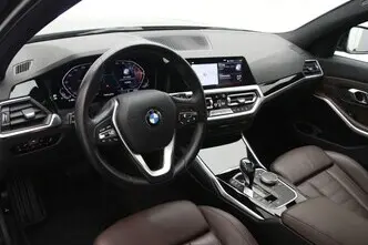 BMW 318, 2.0, 115 kW, бензин, автомат, задний привод