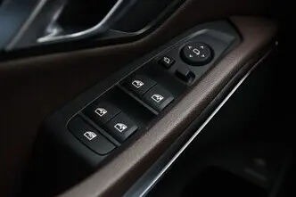 BMW 318, 2.0, 115 kW, бензин, автомат, задний привод