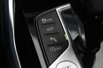 BMW 318, 2.0, 115 kW, бензин, автомат, задний привод