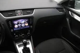 Škoda Octavia, 1.5, 110 kW, бензин, автомат, передний привод