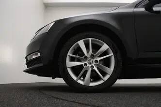 Škoda Octavia, 1.5, 110 kW, бензин, автомат, передний привод