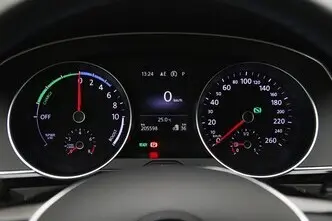 Volkswagen Passat, 1.4, 115 kW, подключаемый гибрид, автомат, передний привод