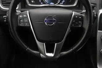 Volvo V60, 2.0, 88 kW, дизель, механическая, передний привод
