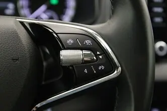 Škoda Karoq, 1.5, 110 kW, бензин, автомат, передний привод