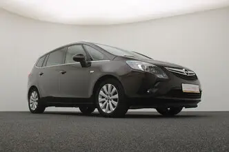 Opel Zafira, 1.4, 103 kW, бензин, механическая, передний привод