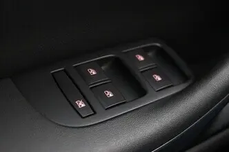 Opel Zafira, 1.4, 103 kW, бензин, механическая, передний привод