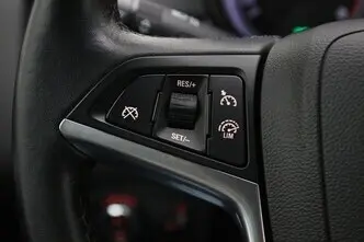 Opel Zafira, 1.4, 103 kW, бензин, механическая, передний привод