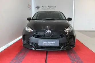 Toyota Yaris, 1.5, 92 kW, бензин, механическая, передний привод