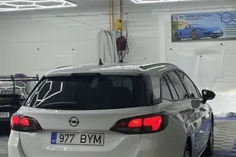 Opel Astra, 1.6, 81 kW, дизель, механическая, передний привод