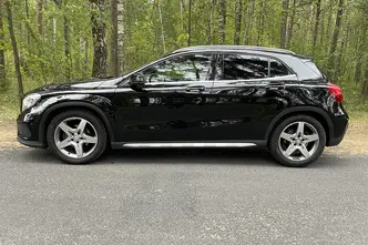 Mercedes-Benz GLA 200, 1.6, 115 kW, бензин, автомат, передний привод