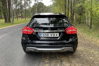 Mercedes-Benz GLA 200, 1.6, 115 kW, бензин, автомат, передний привод
