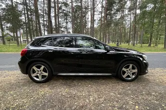 Mercedes-Benz GLA 200, 1.6, 115 kW, бензин, автомат, передний привод