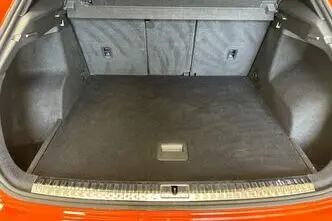 Audi Q3, 1.5, 110 kW, гибрид, автомат, передний привод