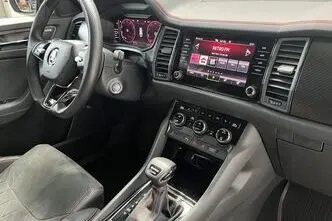Škoda Kodiaq, 2.0, 180 kW, бензин, автомат, полный привод