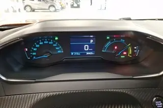 Peugeot e-2008, elekter, automaat, esivedu