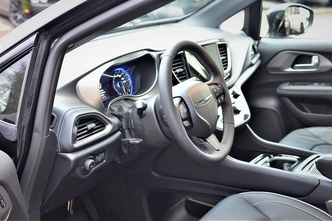 Chrysler Pacifica, 3.6, 214 kW, bensiin, automaat, nelikvedu