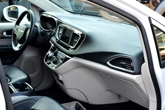Chrysler Pacifica, 3.6, 214 kW, bensiin, automaat, esivedu