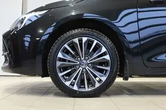 Toyota Corolla, 1.8, 72 kW, hübriid, automaat, esivedu