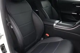 Mercedes-Benz C 180, 1.5, 125 kW, bensiin, automaat, tagavedu