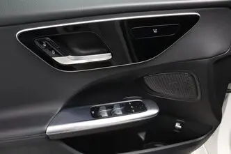 Mercedes-Benz C 180, 1.5, 125 kW, bensiin, automaat, tagavedu
