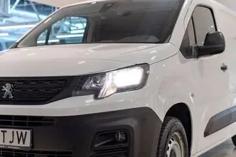 Peugeot Partner, 1.5, 75 kW, diesel, manual, front-wheel drive