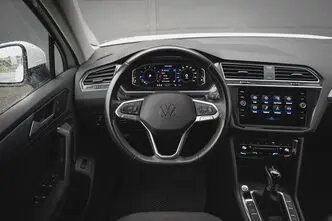 Volkswagen Tiguan, 1.5, 110 kW, bensiin, automaat, esivedu