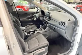 Hyundai i30, 1.0, 88.3 kW, bensiin, automaat, esivedu