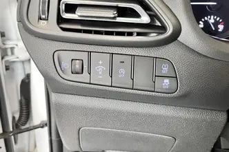 Hyundai i30, 1.0, 88.3 kW, bensiin, automaat, esivedu