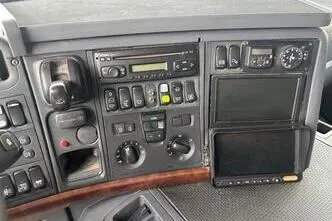 Scania P420, 309 kW, diisel, automaat