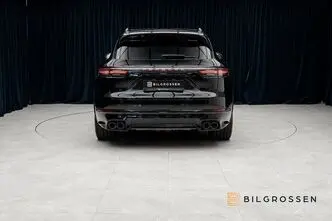 Porsche Cayenne, 3.0, 340 kW, hübriid, automaat, nelikvedu