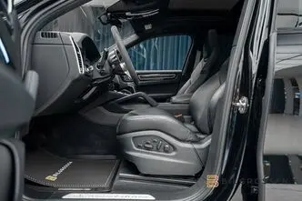 Porsche Cayenne, 3.0, 340 kW, hübriid, automaat, nelikvedu