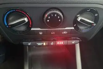 Hyundai i20, 1.2, 61 kW, bensiin, manuaal, esivedu