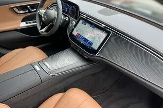 Mercedes-Benz E 200, 2.0, 150 kW, bensiin, automaat, nelikvedu